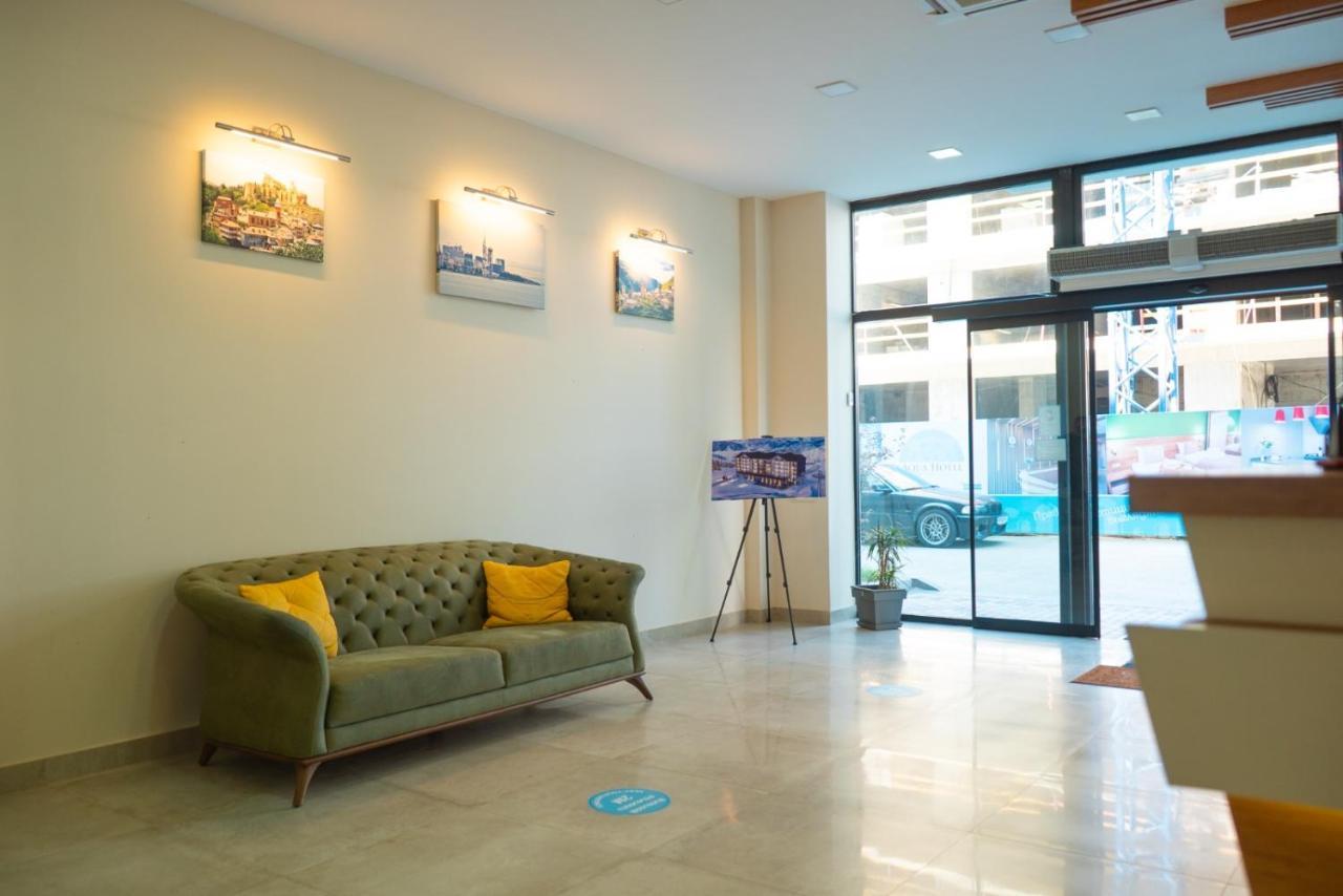 Zeyton Hotel Batumi Bagian luar foto
